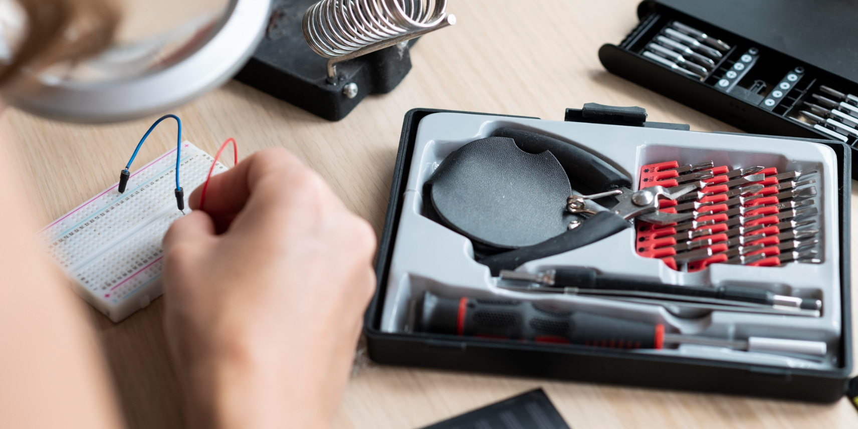 Aujaki Batteries: A Practical Guide to Choosing the Right Battery